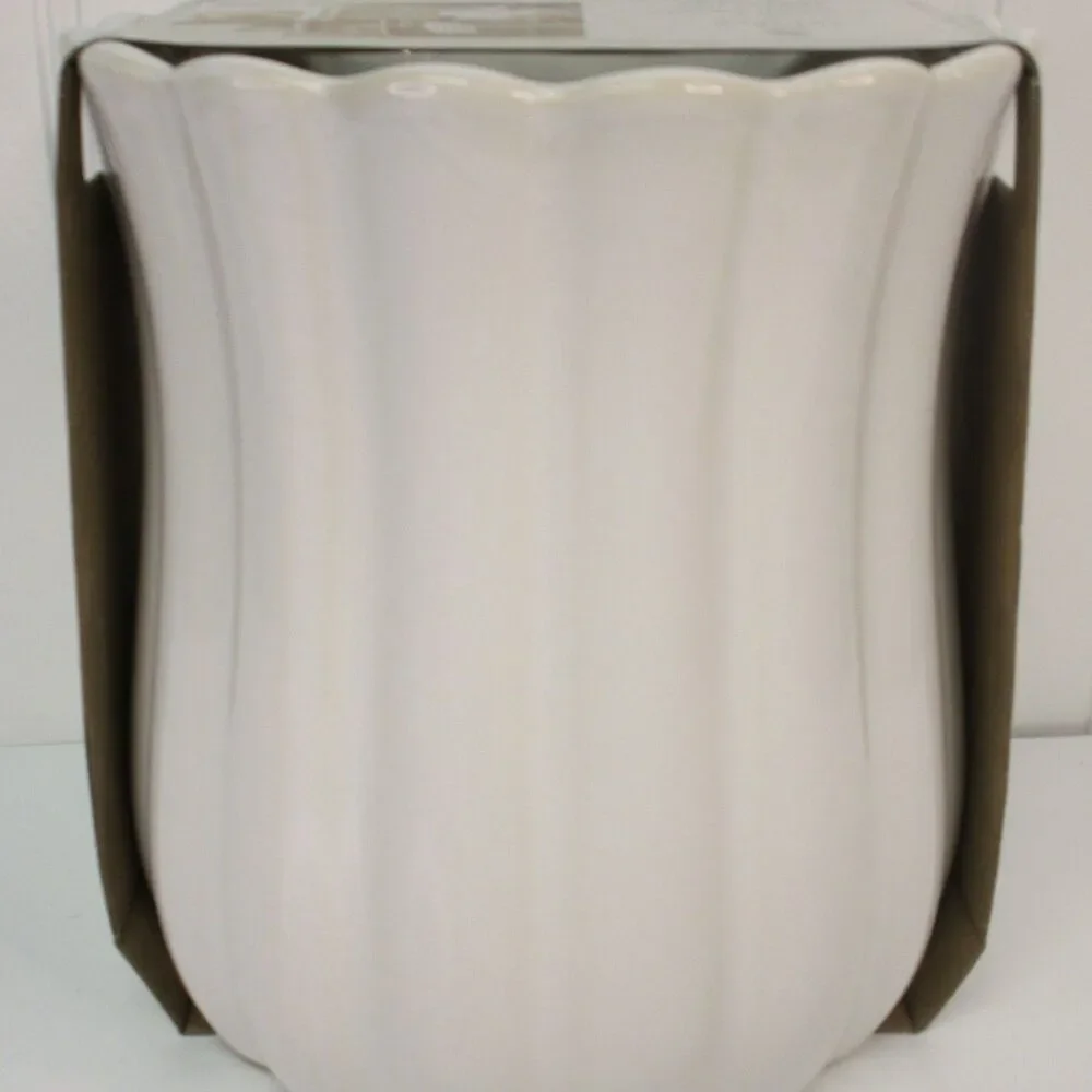 Pioneer Woman Colette Stoneware Utensil Holder White Scalloped Farmhouse Crock